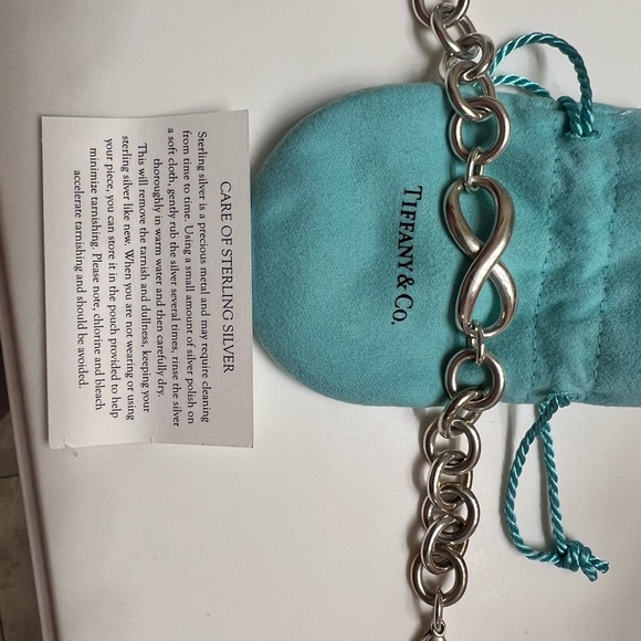 7.5” authentic Tiffany & Co. chunky Infinity love bracelet. Rare retired style. - Picture 3 of 8
